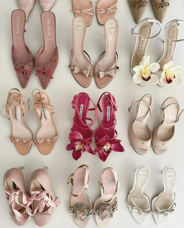 WOMEN'S SHOES